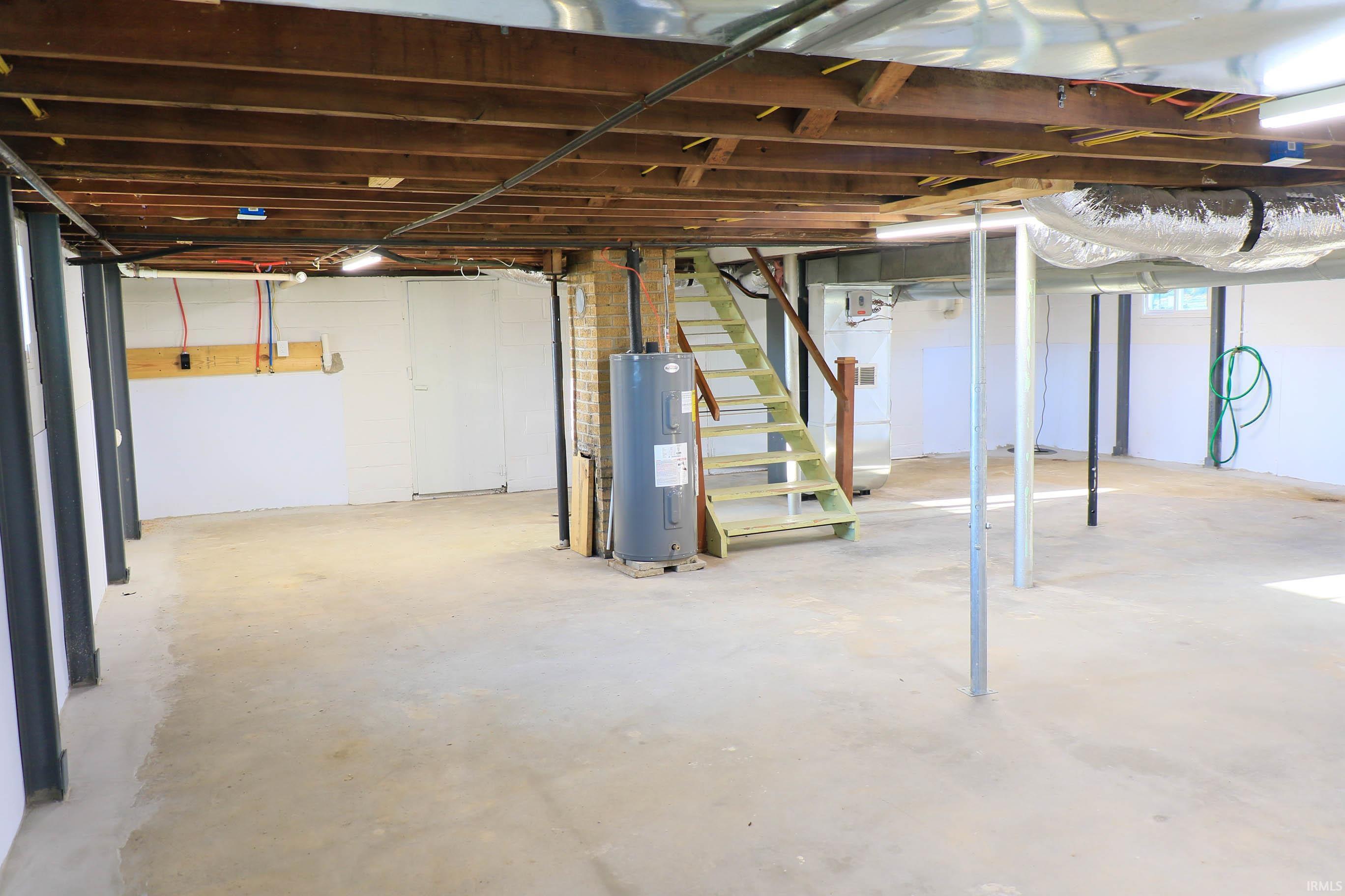 4112 Highway 56 Jasper, IN 47546 - Photo 31 of 34