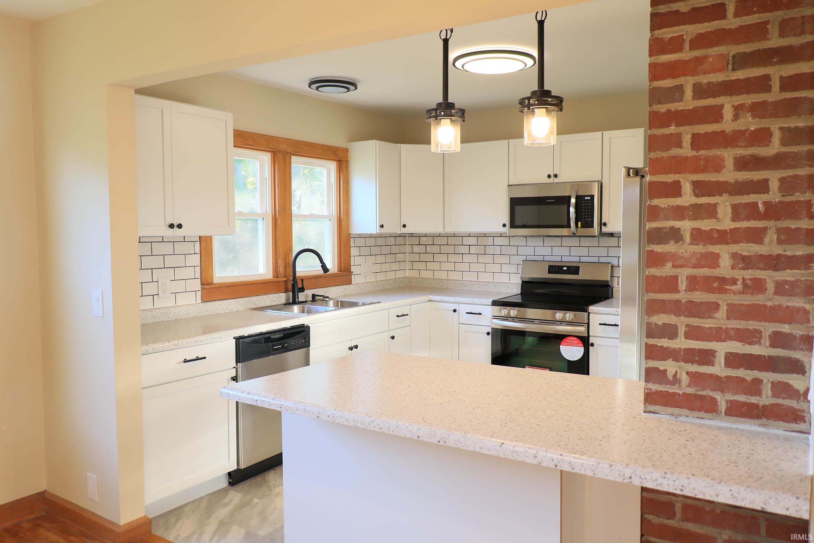 4112 Highway 56 Jasper, IN 47546 - Photo 6 of 34