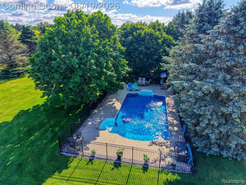 5900 Carter Court Howell, MI 48843 - Photo 5 of 72