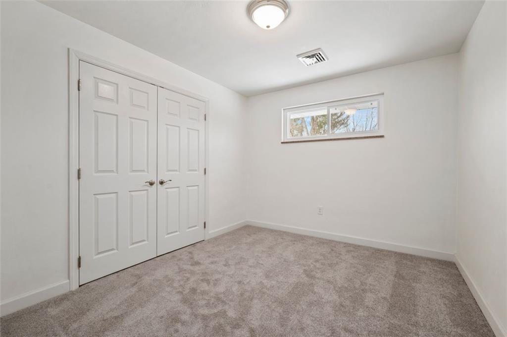 2620 Baum Road Pittsburgh, PA 15239 - Photo 16 of 32 Gallery Image 16