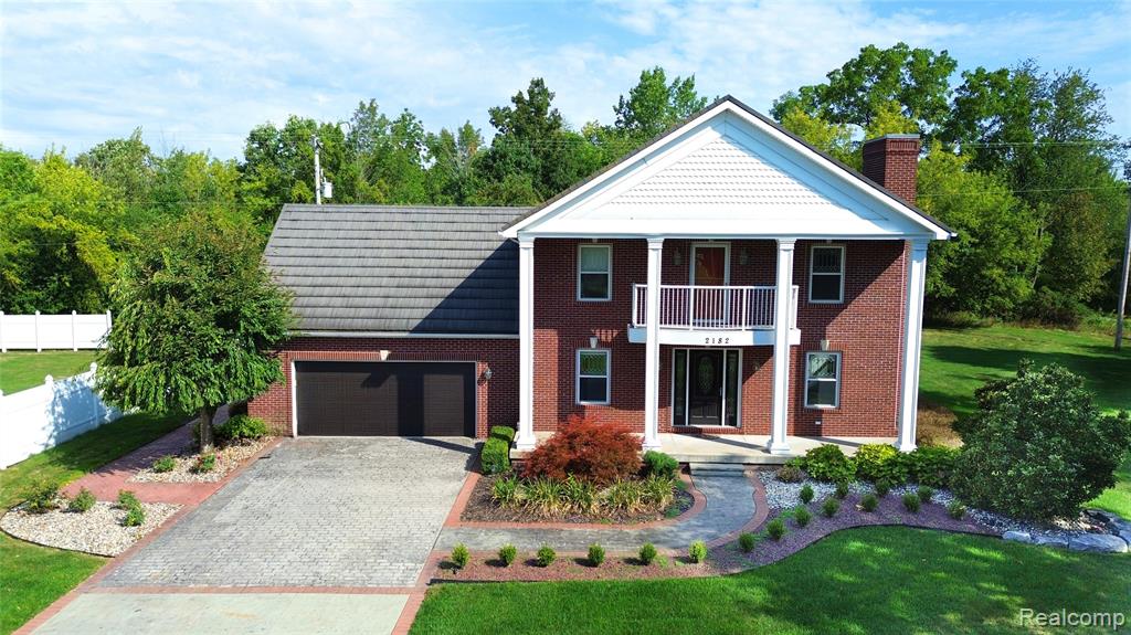 2182 Wiggins Road Fenton, MI 48430 - Photo 1 of 28 Gallery Image 1