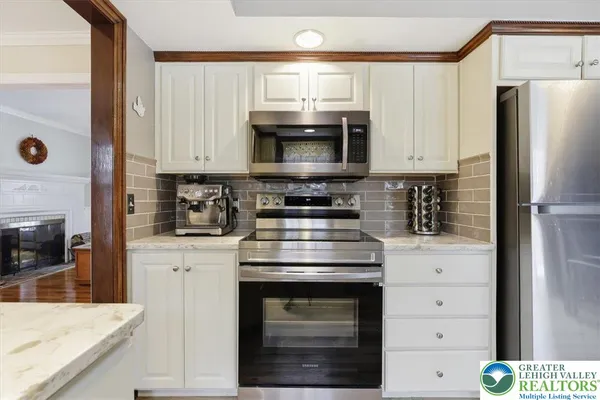 a view of a storage & utility room