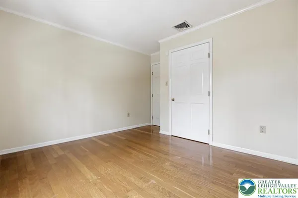 $535,000 | 128 Stoneleigh Drive, East Stroudsburg, PA 18301
