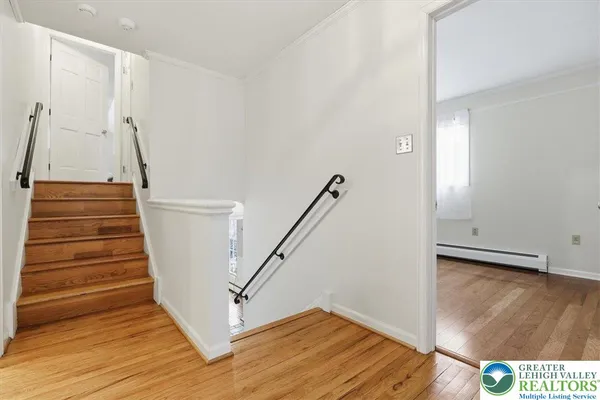 $535,000 | 128 Stoneleigh Drive, East Stroudsburg, PA 18301