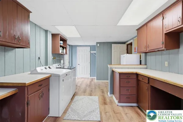 $535,000 | 128 Stoneleigh Drive, East Stroudsburg, PA 18301