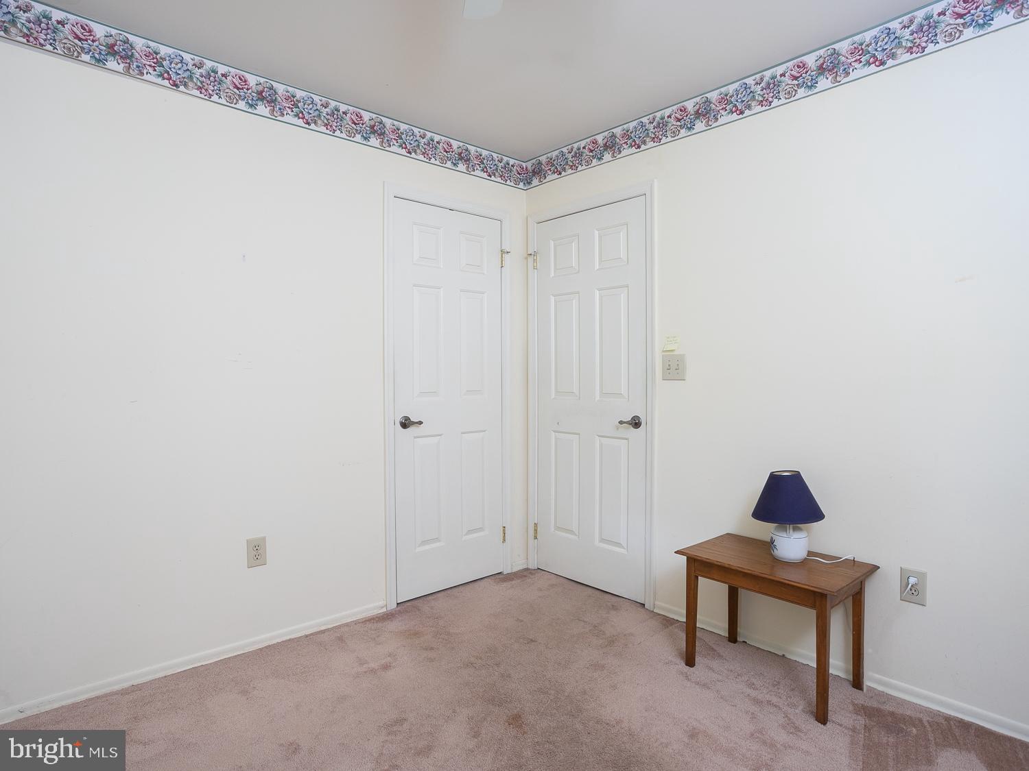 109 Lake View Court Columbus, NJ 08022 - Photo 18 of 29