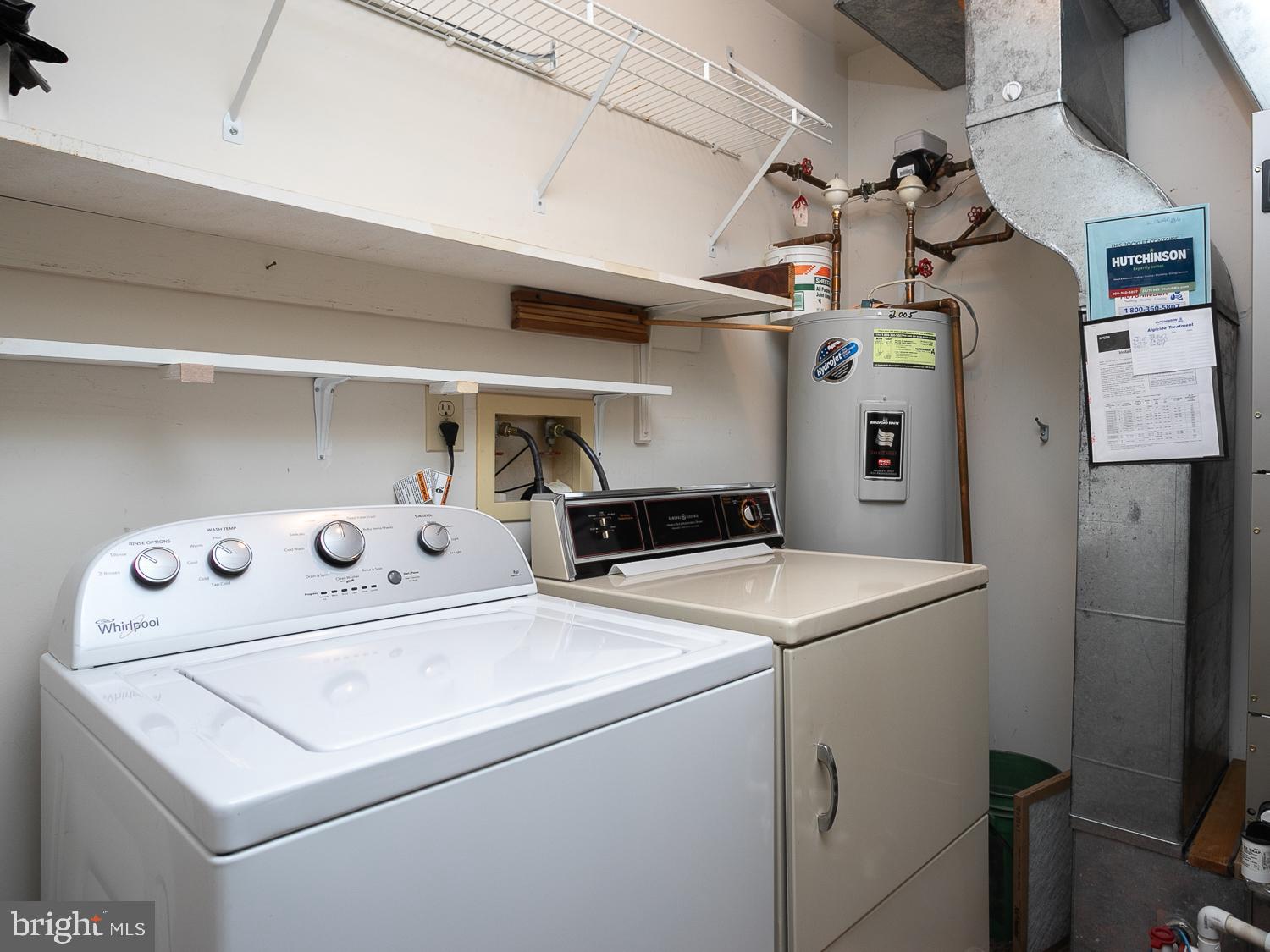 109 Lake View Court Columbus, NJ 08022 - Photo 20 of 29 Laundry "room"