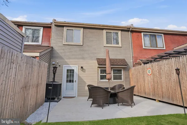 $375,000 | 1016 Weybridge Court, Bensalem, PA 19020