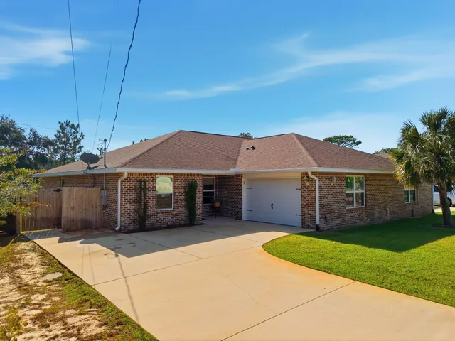 $323,900 | 1825 Sundown Drive, Navarre, FL 32566