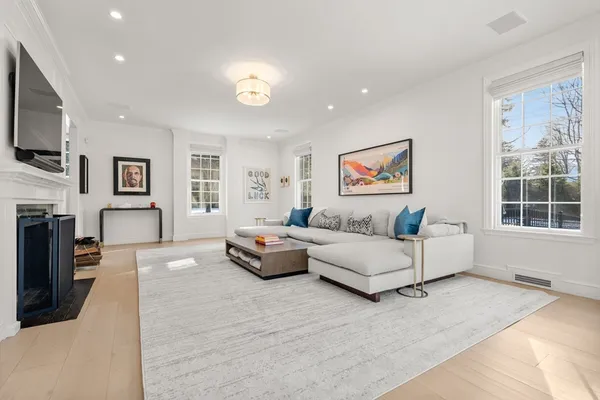 $4,195,000 | 389 Grove Street, Needham, MA 02492