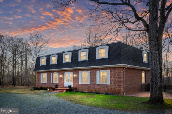 $725,000 | 31 River Ridge Lane, Fredericksburg, VA 22406