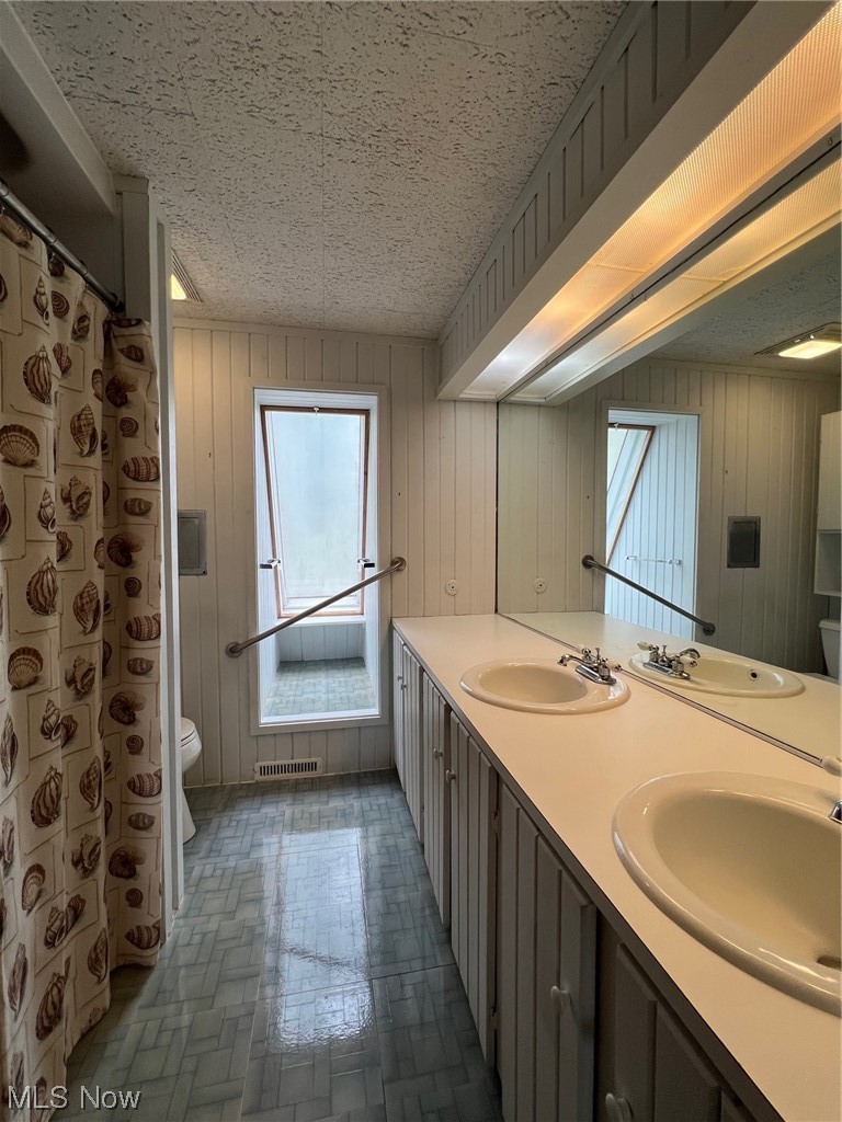 8882 Brakeman Road Chardon, OH 44024 - Photo 19 of 35