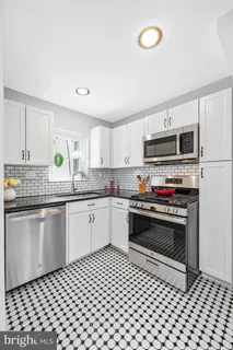 $674,900 | 4782 21st Road North, Arlington, VA 22207