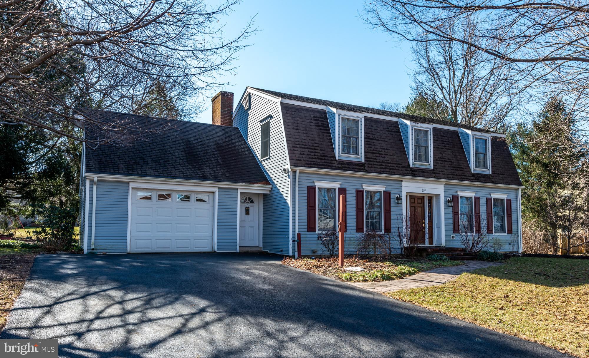 619 West 3rd Avenue Lititz, PA 17543 - Photo 2 of 26