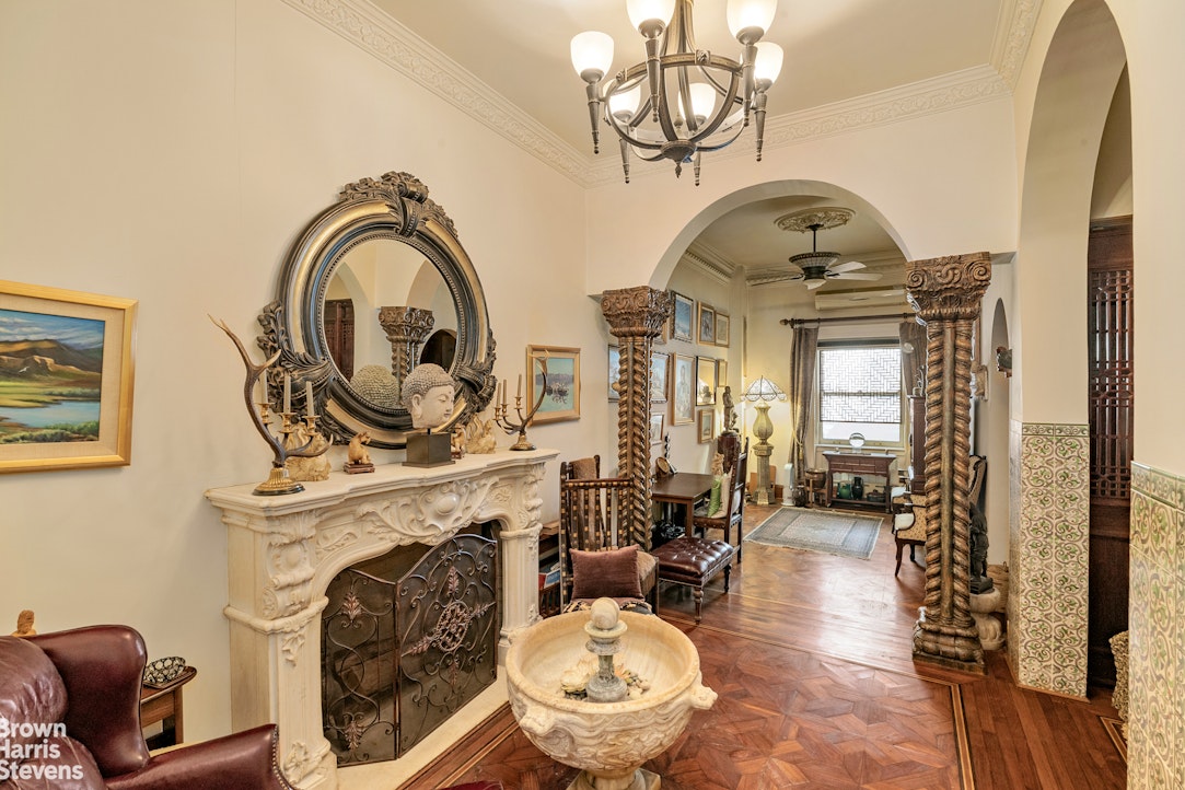 6 East 76th Street, Unit 1R Manhattan, NY 10021 - Photo 9 of 17