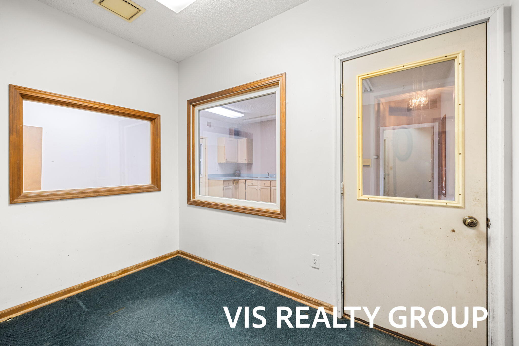 4275 Ford Road Muskegon, MI 49445 - Photo 26 of 67 12-web-or-mls-2R9A2424