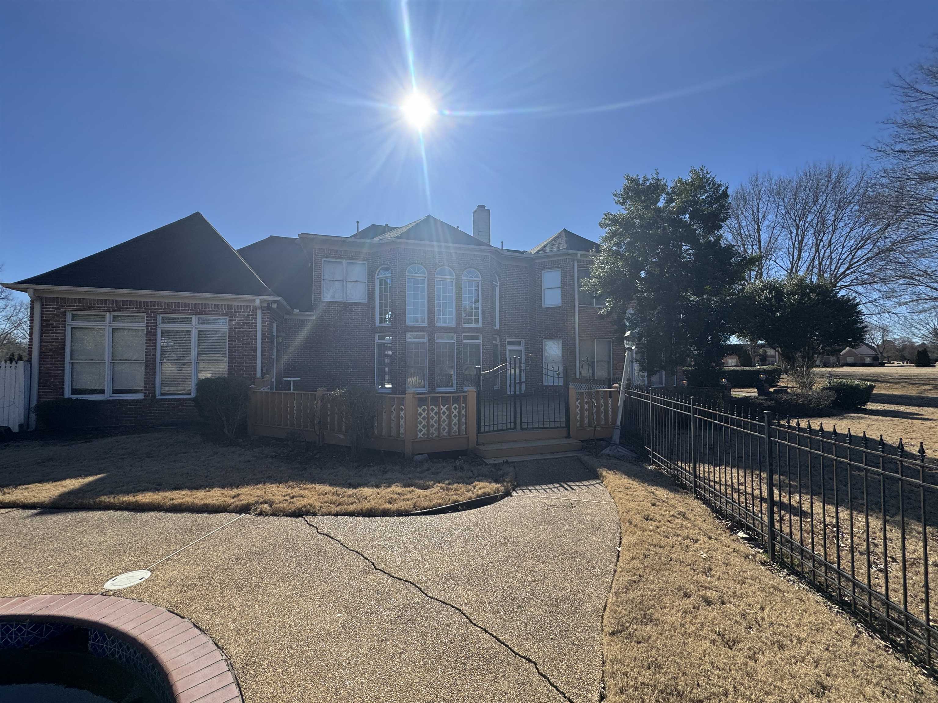9500 Plantation Lake Road Collierville, TN 38017 - Photo 4 of 40 a view of a house with a yard