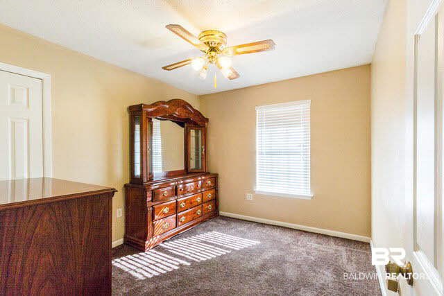 4208 North Chesterfield Drive Mobile, AL 36618 - Photo 9 of 21
