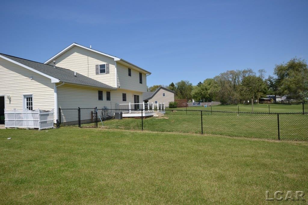 3120 Cobblestone Ridge Tecumseh, MI 49286 - Photo 27 of 29 50141947-9922d992-0b24-4136-8a84-9b2472cc6f09.JPG