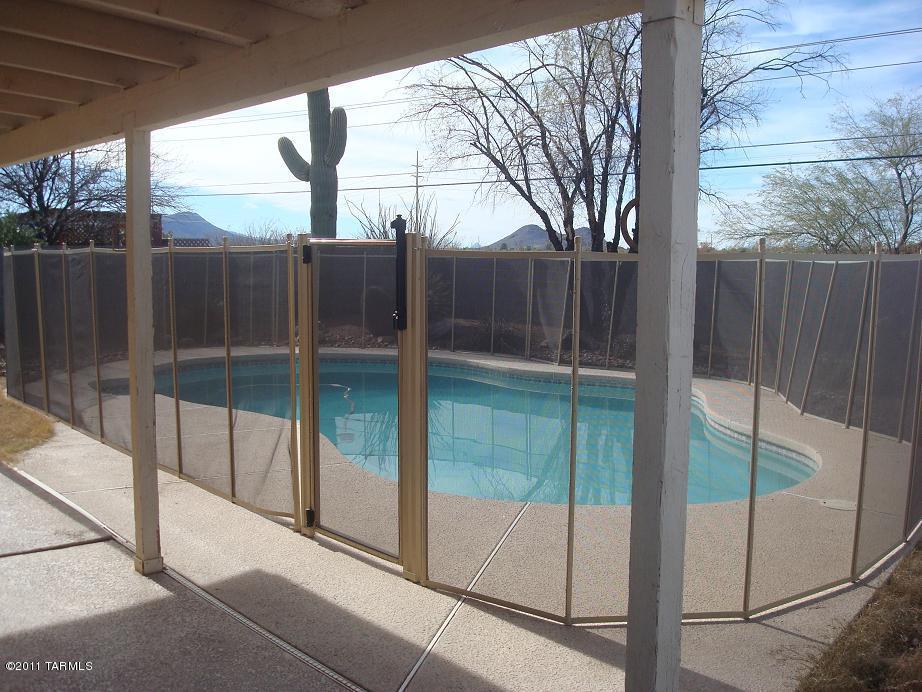 5940 South Springbrook Drive Tucson, AZ 85746 - Photo 3 of 10