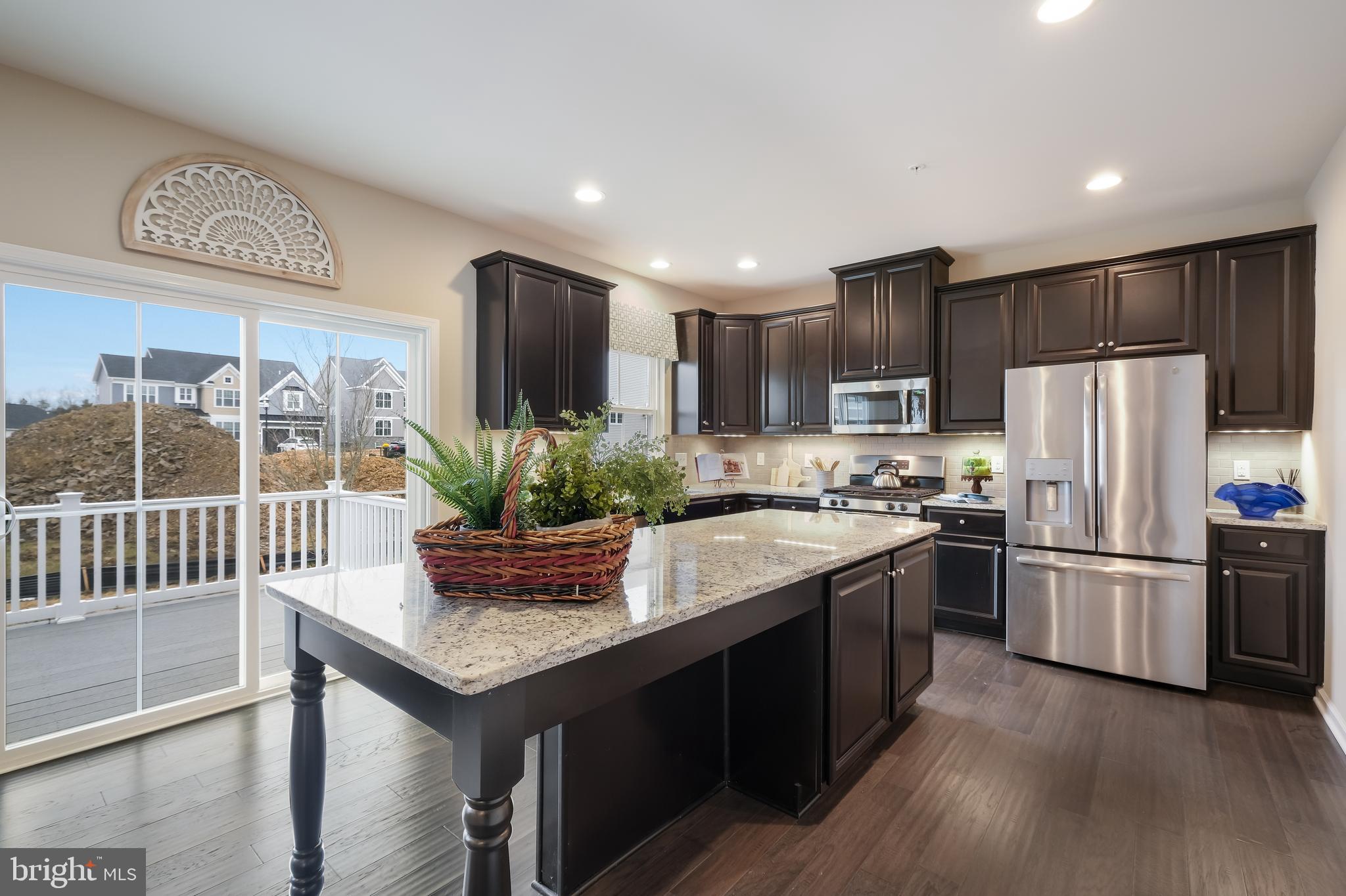 48 Pettit's Bridge Road Jamison, PA 18929 - Photo 9 of 36 Large Kitchen Island