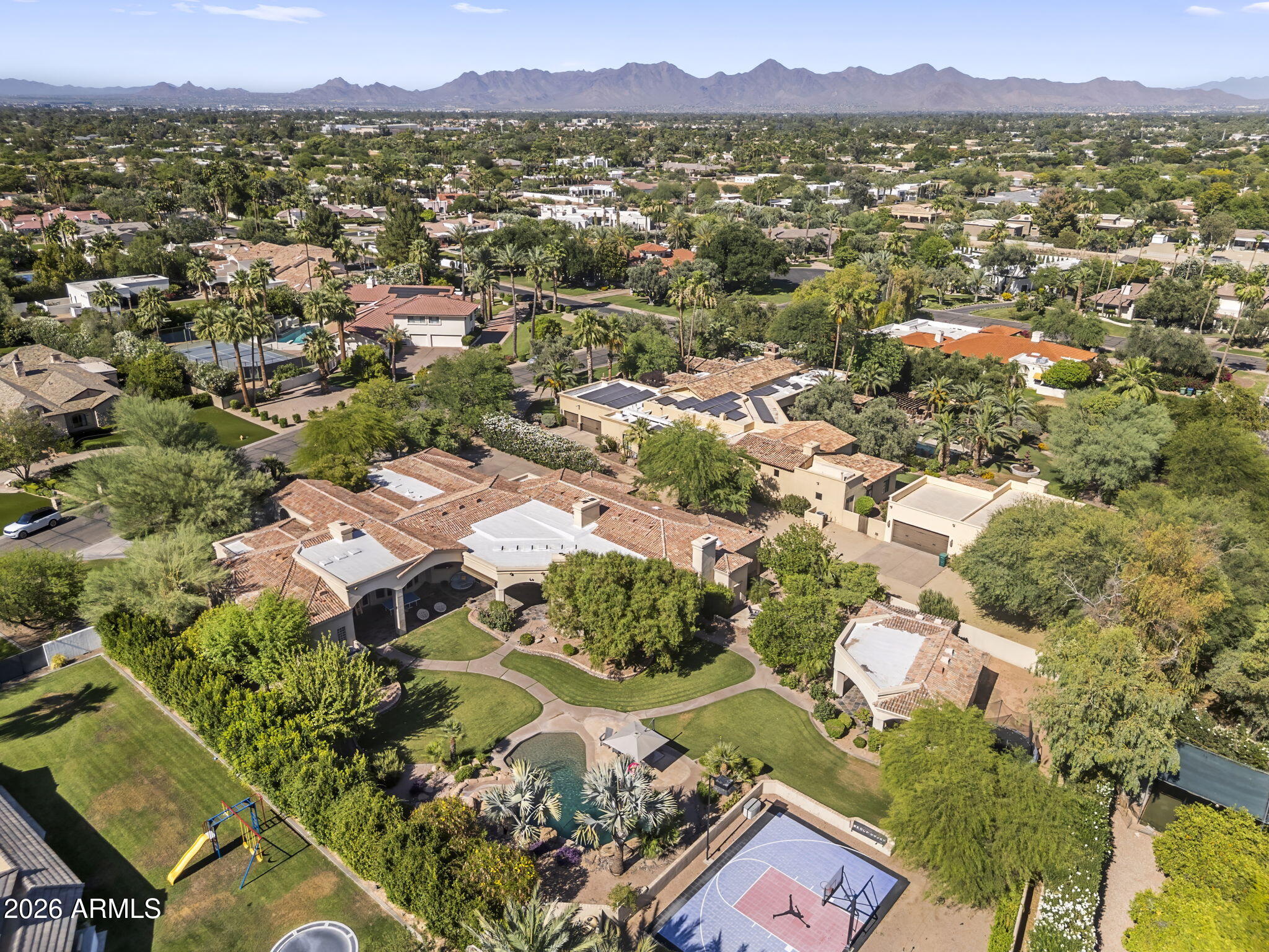 6427 East Horseshoe Road Paradise Valley, AZ 85253 - Photo 77 of 93 Aerial Views