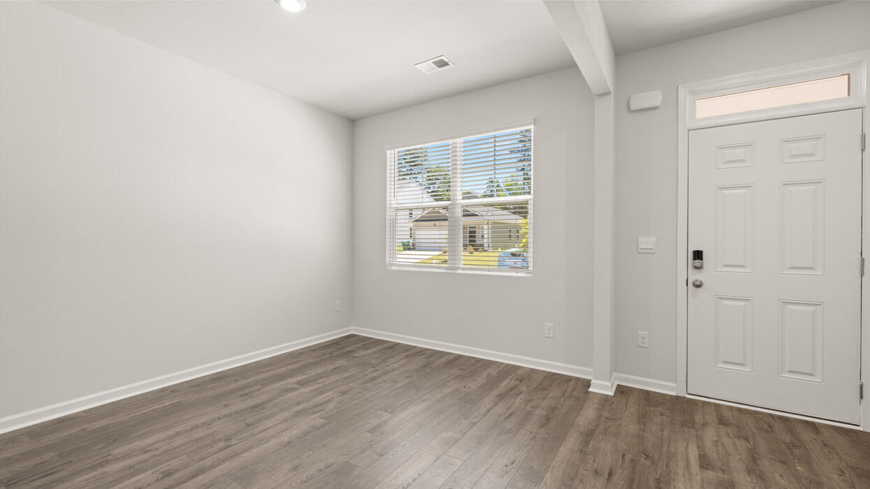 2044 Signal Hill Augusta, GA 30906 - Photo 6 of 38 Flex space at entry