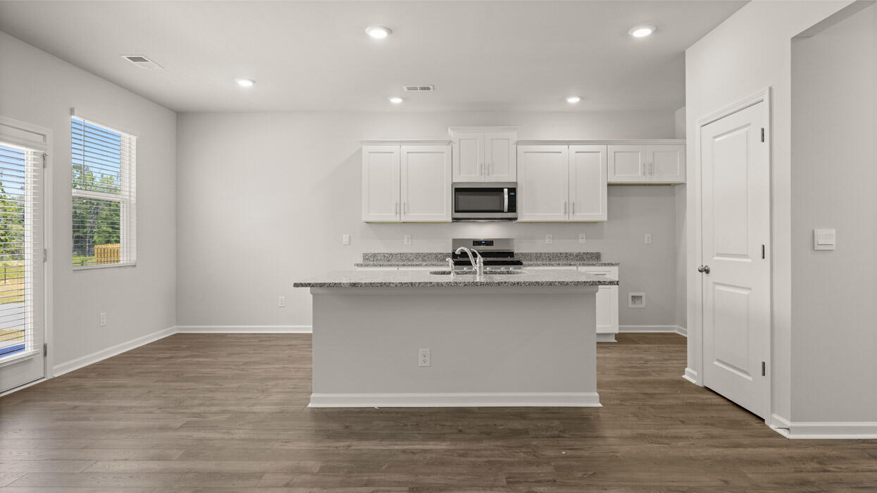 2044 Signal Hill Augusta, GA 30906 - Photo 9 of 38 Whirlpool appliance package included