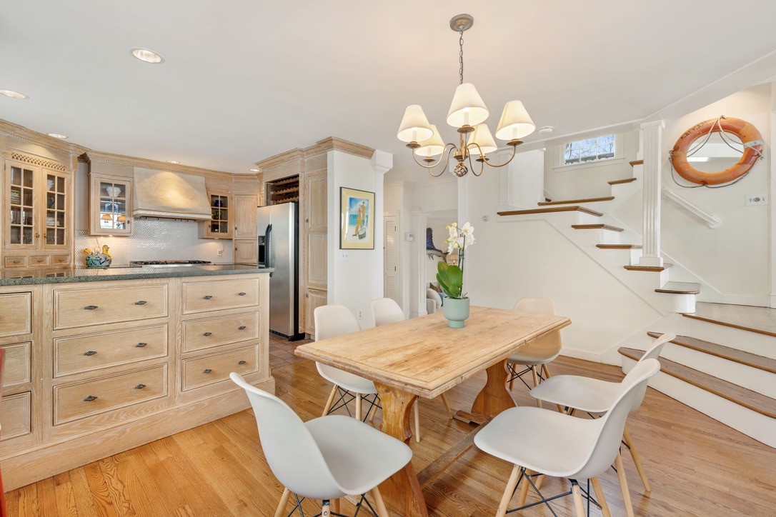 289 Riverside Drive Tiverton, RI 02878 - Photo 17 of 50