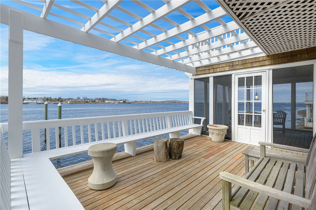 289 Riverside Drive Tiverton, RI 02878 - Photo 26 of 50