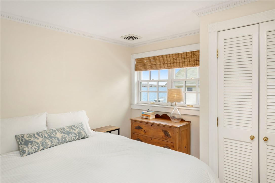 289 Riverside Drive Tiverton, RI 02878 - Photo 32 of 50