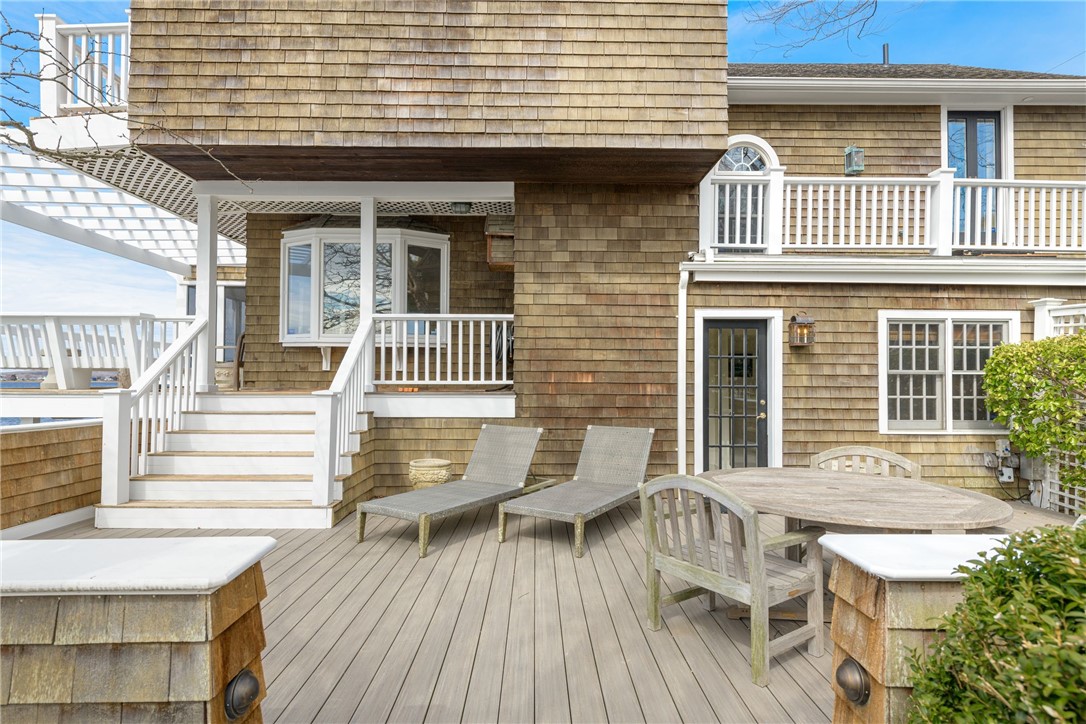 289 Riverside Drive Tiverton, RI 02878 - Photo 36 of 50