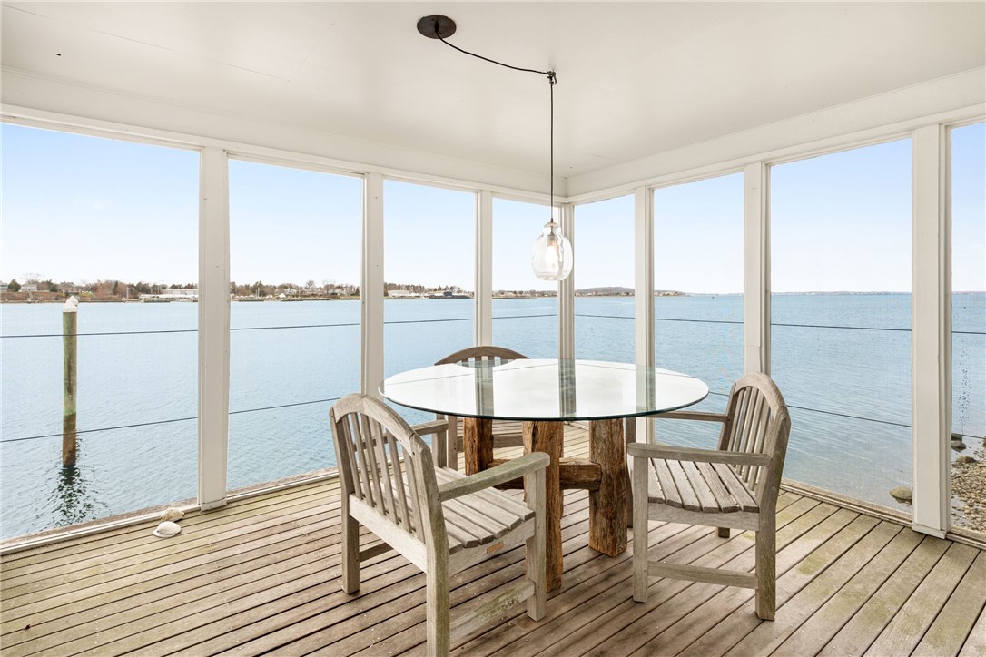 289 Riverside Drive Tiverton, RI 02878 - Photo 6 of 50