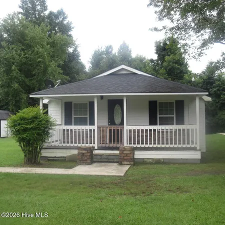 $1,015 | 2211 Blue Creek Road, Jacksonville, NC 28540