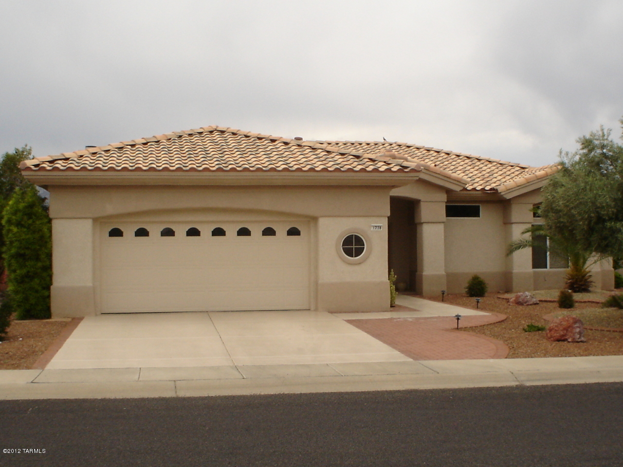 1728 East Royal Ridge Way Tucson, AZ 85755 - Photo 2 of 21