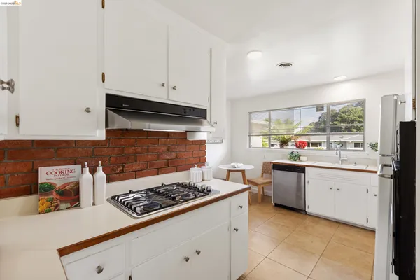 $849,000 | 1799 Lefebvre Way, Pinole, CA 94564