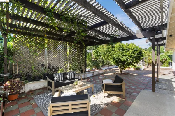 $849,000 | 1799 Lefebvre Way, Pinole, CA 94564