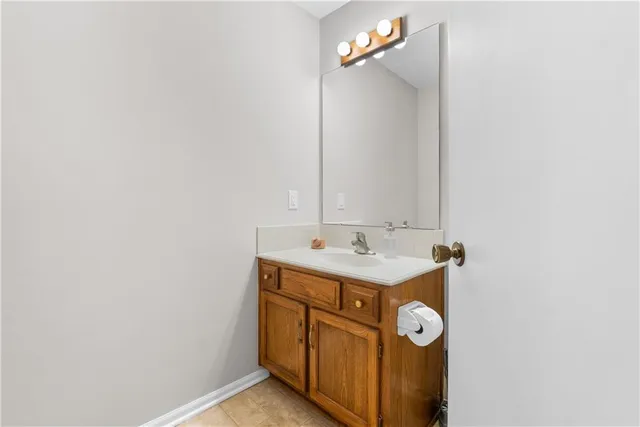 $210,000 | 5222 South Downey Avenue, Independence, MO 64055