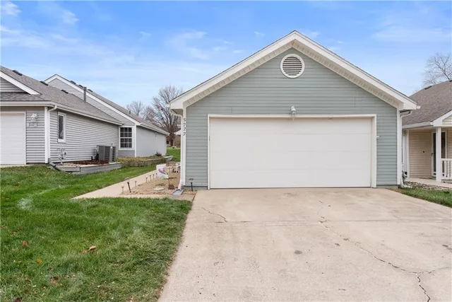 $210,000 | 5222 South Downey Avenue, Independence, MO 64055