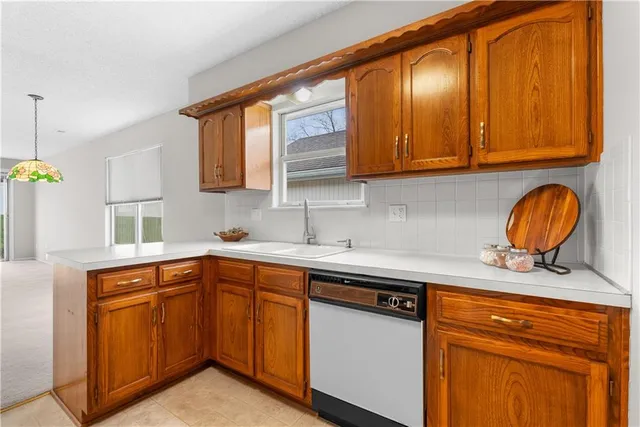 $210,000 | 5222 South Downey Avenue, Independence, MO 64055