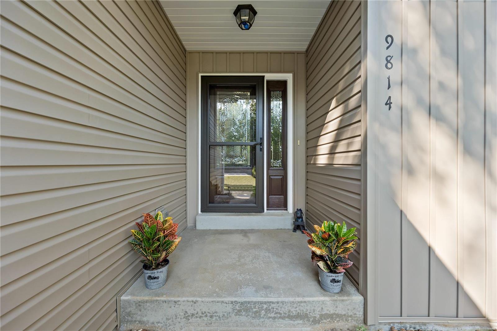 9814 Ridgecrest Drive Hillsboro, MO 63050 - Photo 3 of 45