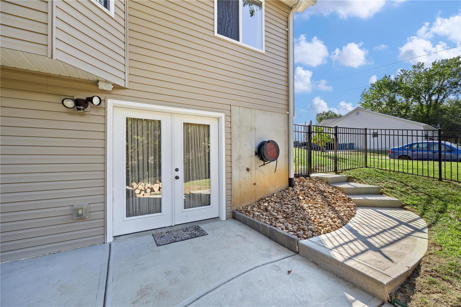 9814 Ridgecrest Drive Hillsboro, MO 63050 - Photo 41 of 45