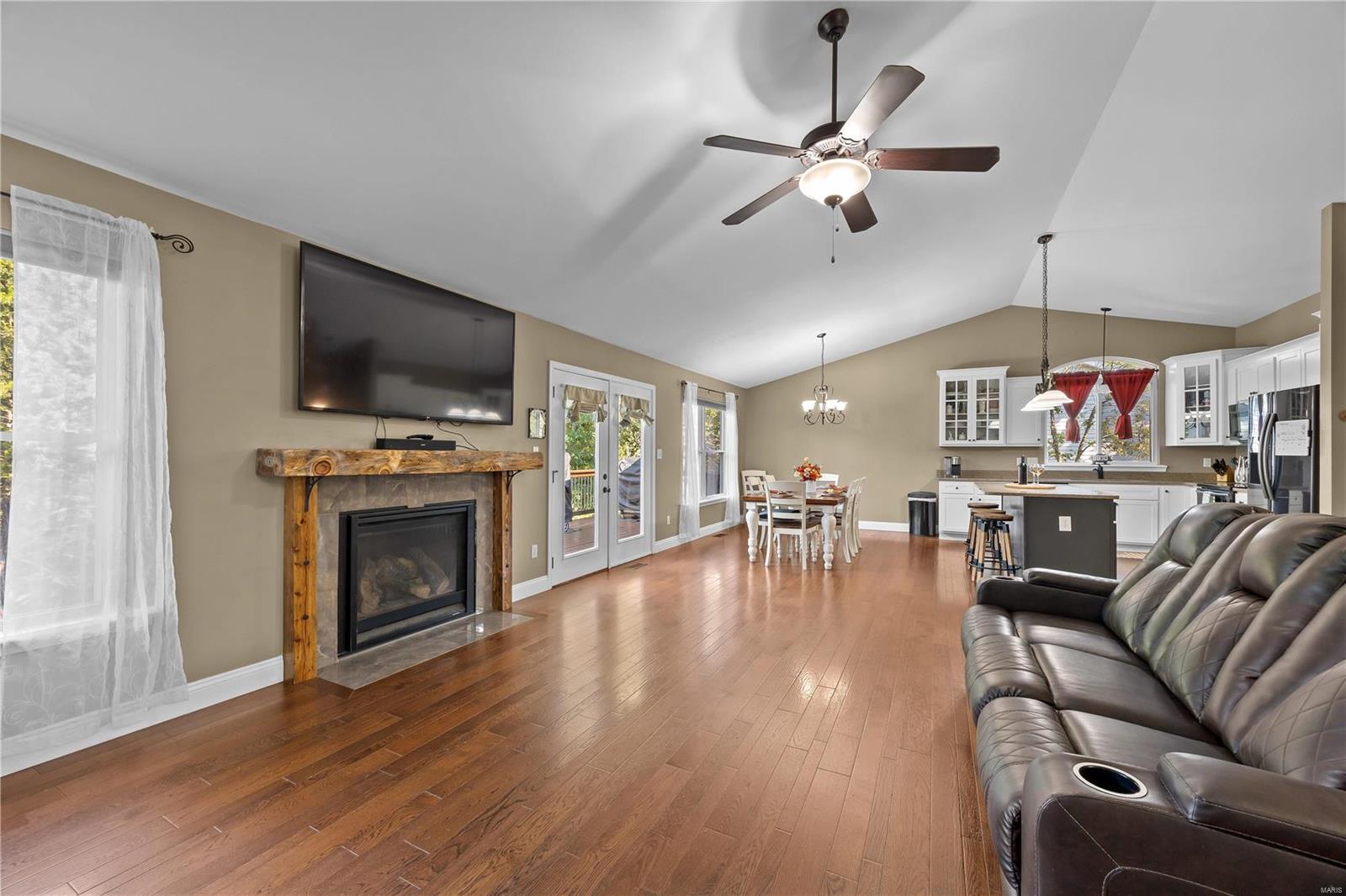 9814 Ridgecrest Drive Hillsboro, MO 63050 - Photo 5 of 45
