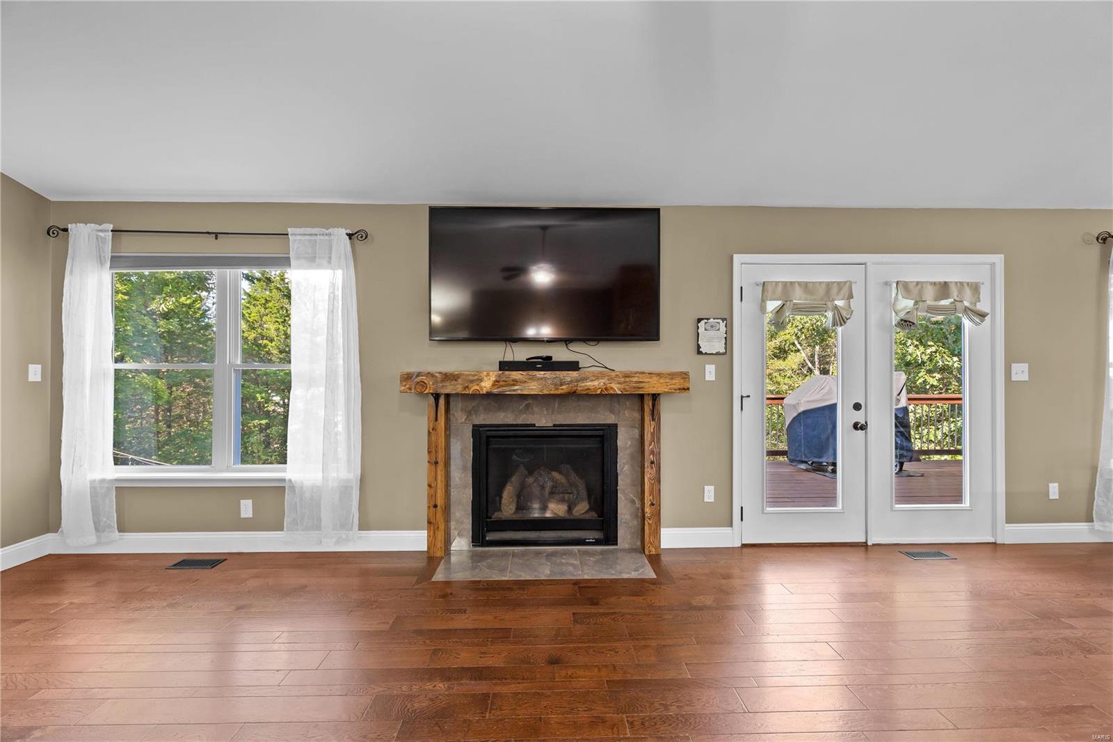 9814 Ridgecrest Drive Hillsboro, MO 63050 - Photo 6 of 45