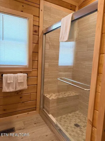 $955,000 | 1642 Misty Holw Way, Gatlinburg, TN 37738