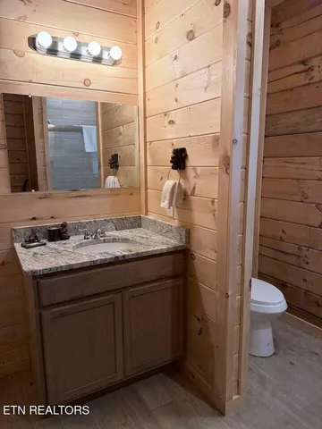 $955,000 | 1642 Misty Holw Way, Gatlinburg, TN 37738