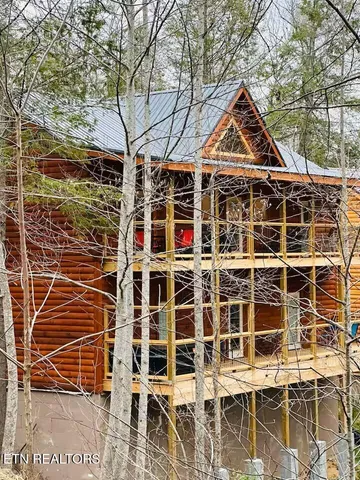 $955,000 | 1642 Misty Holw Way, Gatlinburg, TN 37738