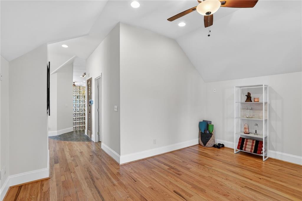 174 Walthall Street Southeast Atlanta, GA 30316 - Photo 37 of 64