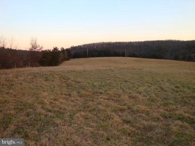 133 Mountain Falls Road Winchester, VA 22602 - Photo 17 of 20 View