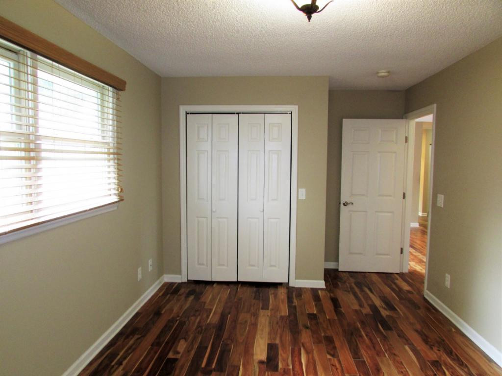 310 Pine Hill Road Elizabethton, TN 37643 - Photo 11 of 23 Photo 11